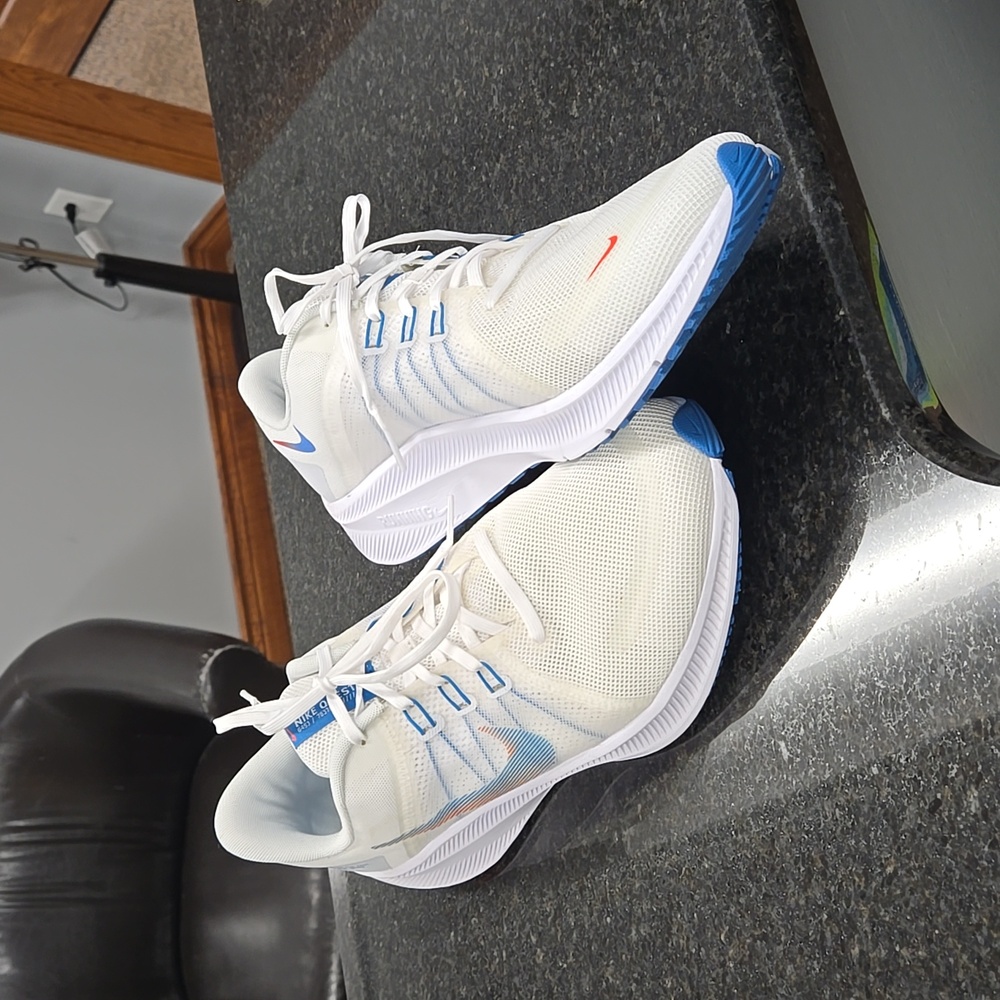 Nike Quest Mens Running Shoe